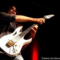 STEVE VAI “Alien Guitar Secrets” - 29 Aprile 2009